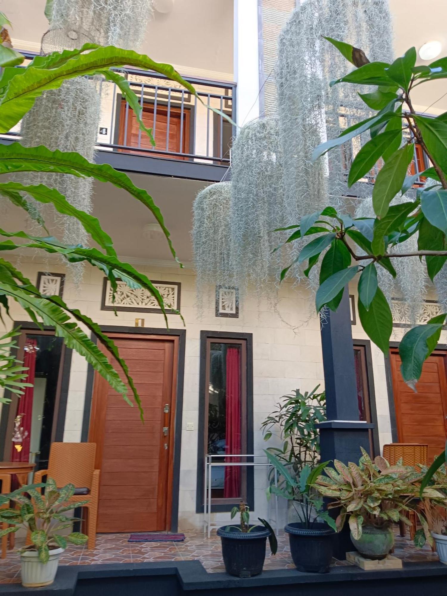Double N Guesthouse Sanur  Exterior photo