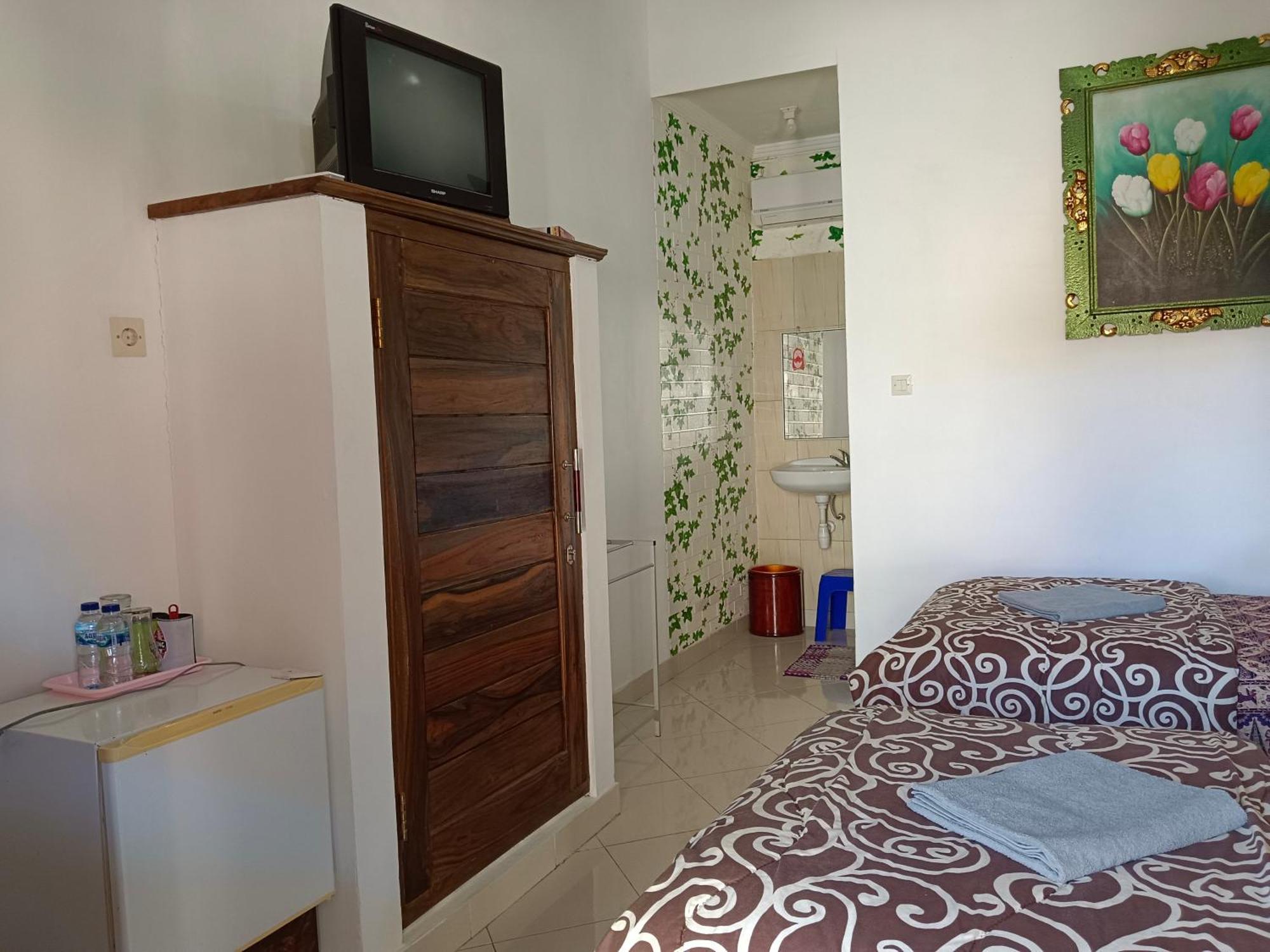Double N Guesthouse Sanur  Exterior photo
