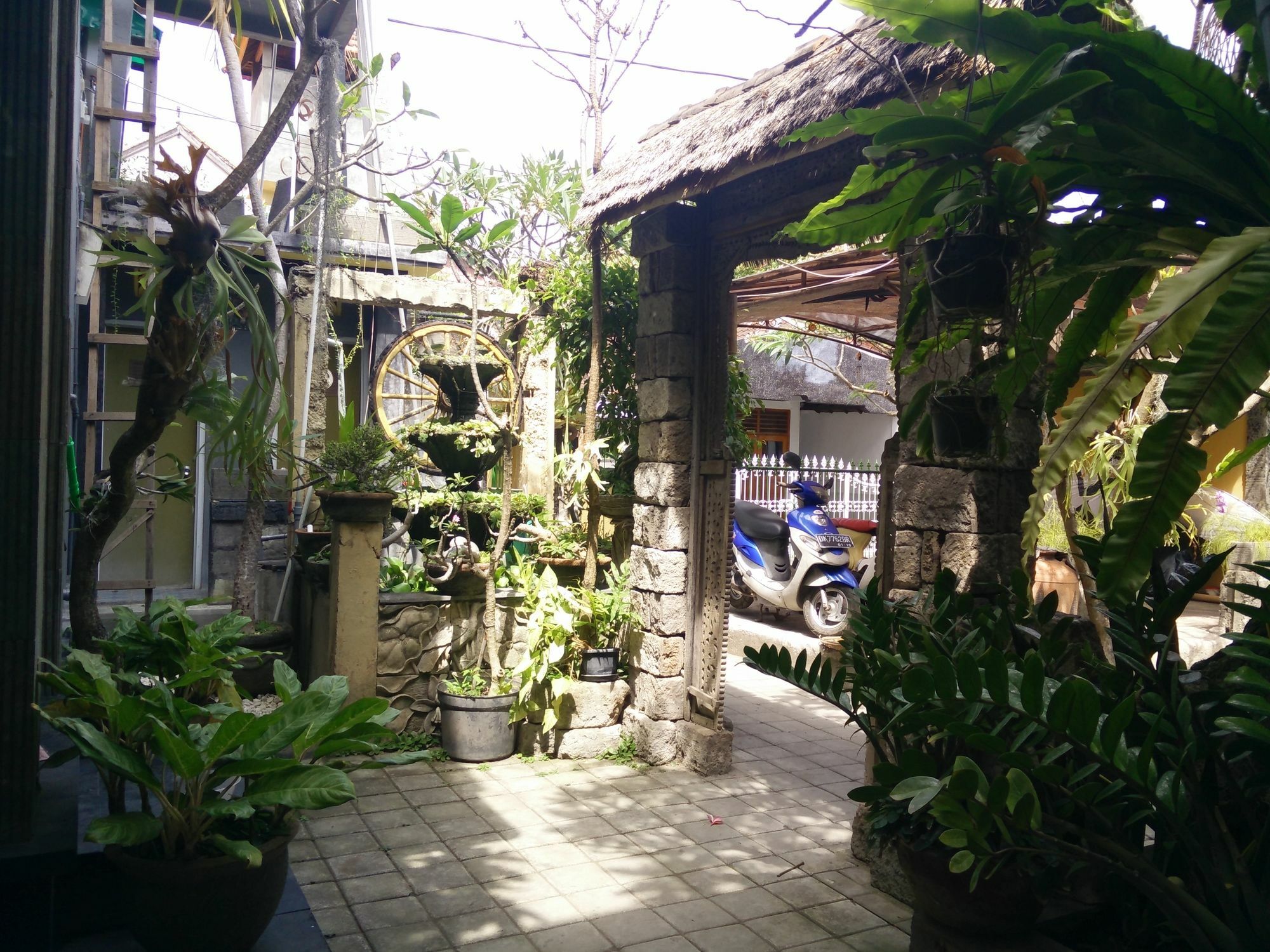 Double N Guesthouse Sanur  Exterior photo